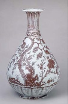 'Yu-Hu-Chun'-vase-with-design-of-pine,-bamboo-and-plum-in-underglaze-red