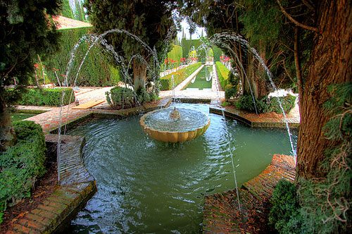 Generalife-Gorgeous-Fountain