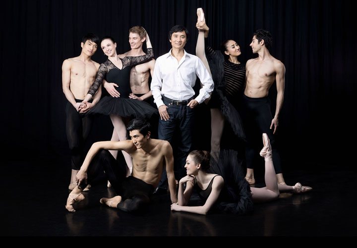 Li-Cunxin-&-Dancers