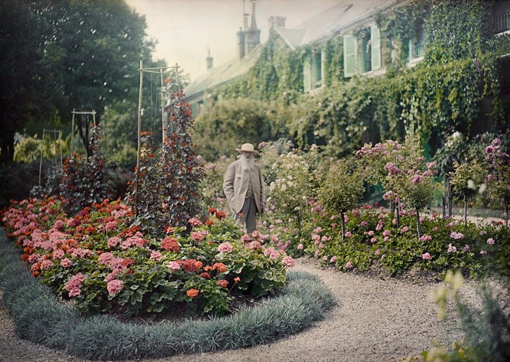 Claude Monet in his garden, courtesy Elizabeth Murray