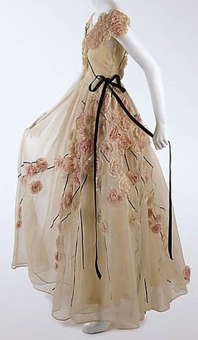 Dress, House of Lanvin, (French, founded 1889), Designer: Jeanne Lanvin (French, 1867–1946), 1937, cotton, silk, Gift of Mrs. John Chambers Hughes, 1958 - courtesy The Metropolitan Museum of Art, New York