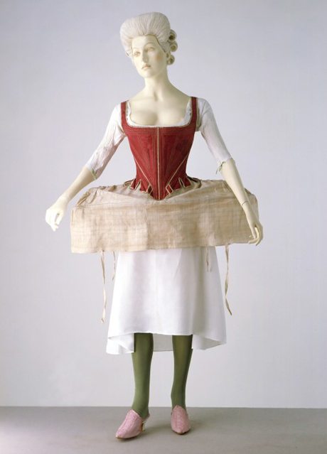 England, 1778, A Schabner (retailer), Linen, cane or whalebone, hand-sewn, Given by Mr & Mrs. R.C. Carter, courtesy V & A Museum, London