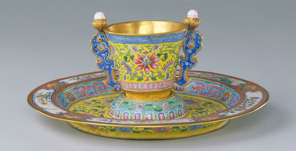 Wine set and cup, courtesy Palace Museum, Beijing