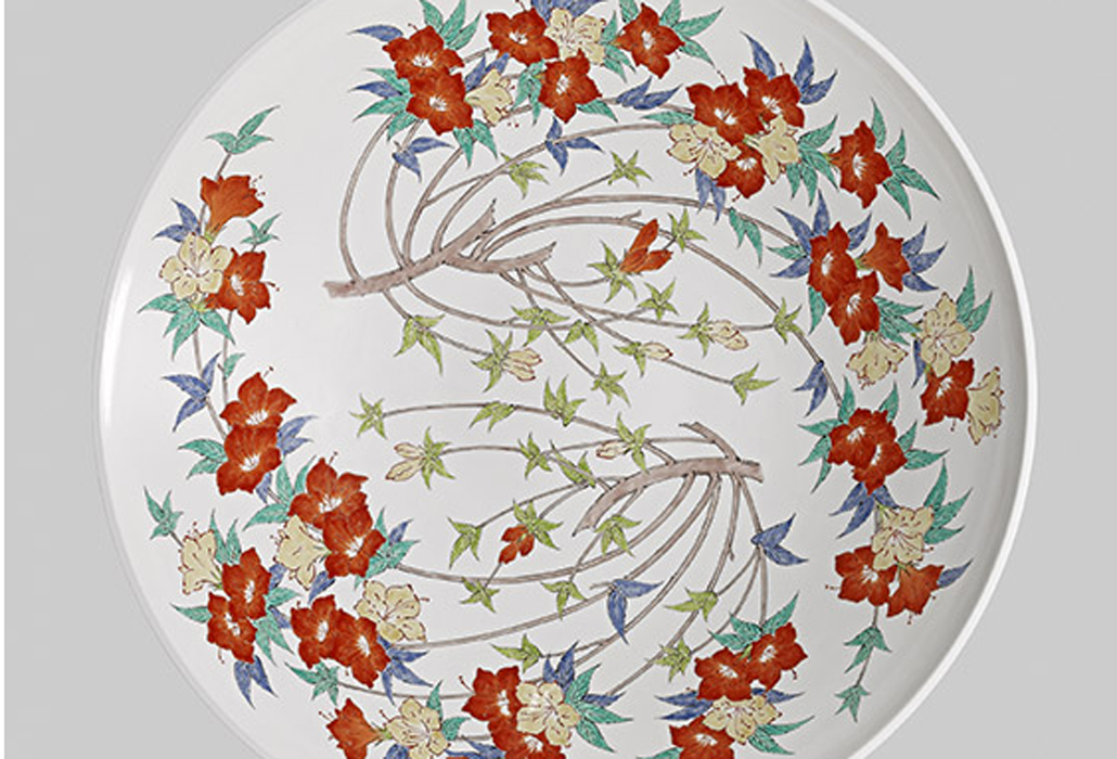 Sakaida Kakiemon XIV (1934-2013), Large bowl with azaleas, created in 1996 courtesy British Museum